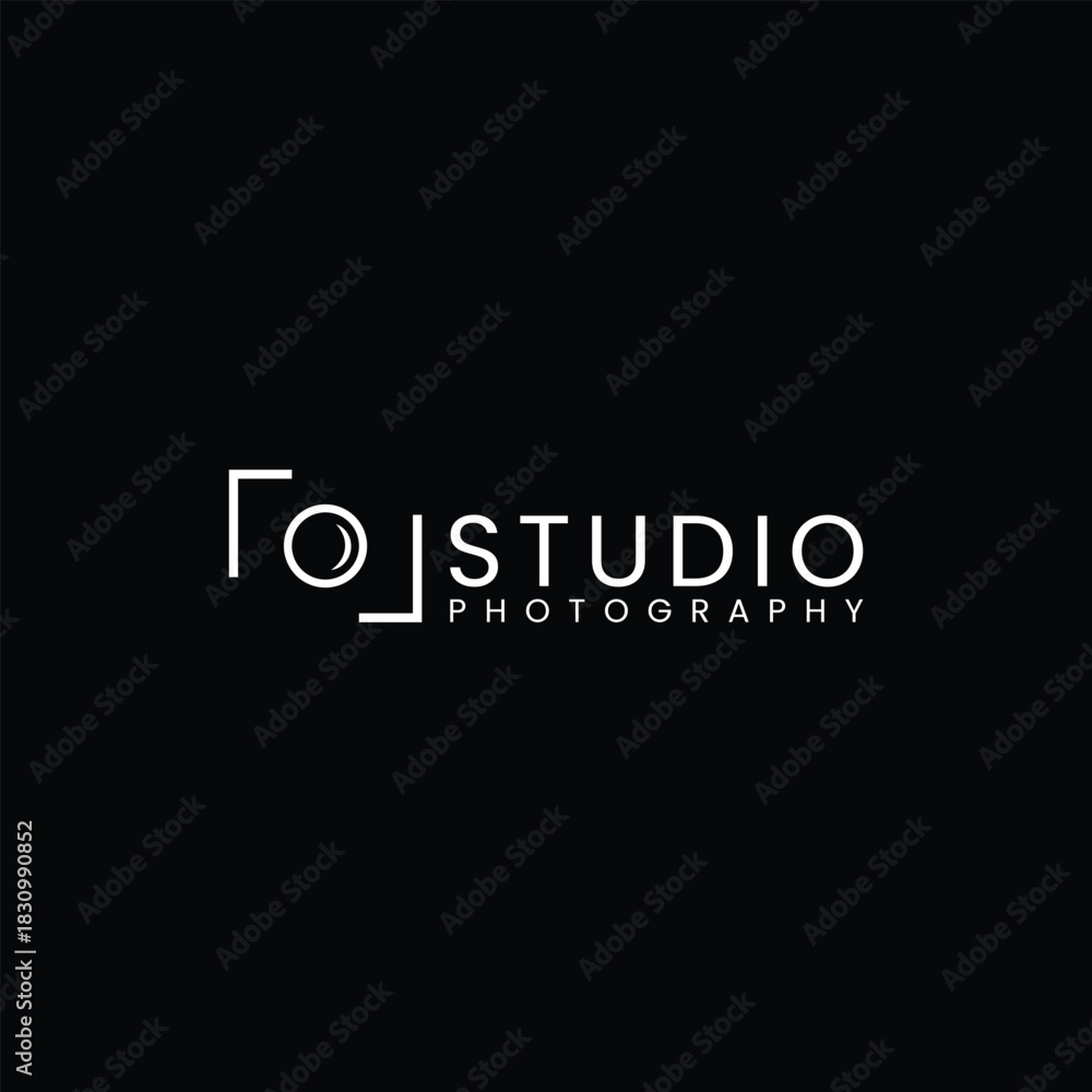 Obraz premium Studio photography logo. Minimalist photography logo concept - Creative Photography Logo.