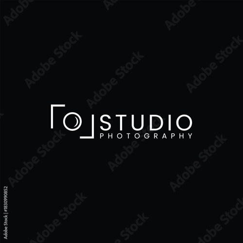 Studio photography logo. Minimalist photography logo concept - Creative Photography Logo.