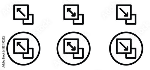 Fullscreen zoom in zoom out icons vector.
