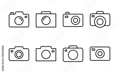 Camera icon vector. photo camera sign and symbol. photography icon.