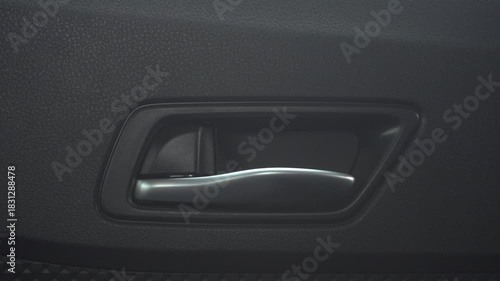 Car Door Central Lock Opening Mechanism with Click Sound