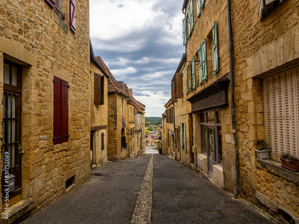 Fototapeta premium Detail of the beautiful cobbled streets of the village of Gourdon, in the Lot department, France