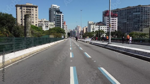 Minhocão Park in the center of the São Paulo metropolis in Latin America as a leisure street.