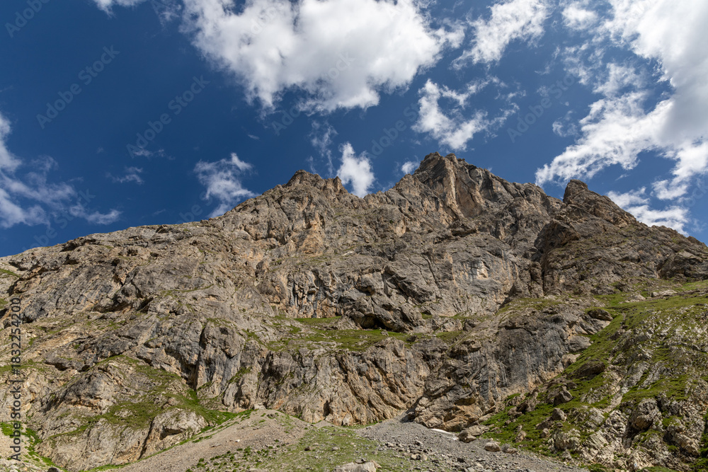 Fototapeta premium Mountain view in the Massif des Cerces, Hautes Alpes, France