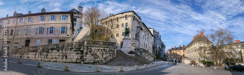 Ville ancienne et centre-ville de Chambéry en Savoie