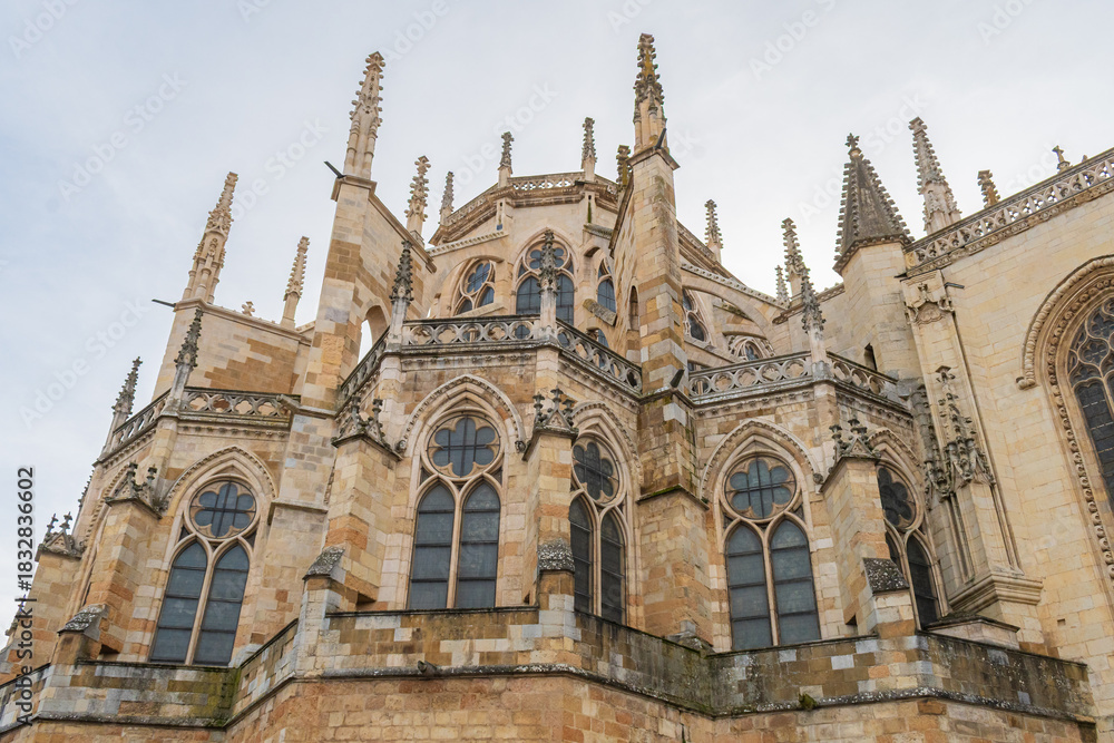Fototapeta premium Cityscape of Leon (Castilla y Leon, Spain)