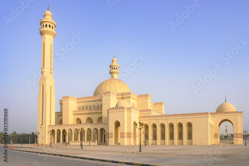Al Fateh (Fatah) Grand Mosque in Manama, Bahrain