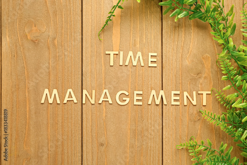 Text TIME MANAGEMENT with p...