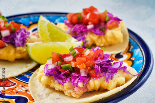 タコス・デ・ぺスカード・エスティーロ・エンセナーダ (エンセナダ）　Tacos de pescado estilo ensenada (Ensenada Style Fish Tacos, Baja Fish Tacos, Ensenada fish tacos)