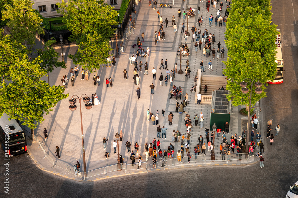 Naklejka premium Paris France aerial of people walking Avenue des Champs Élysées