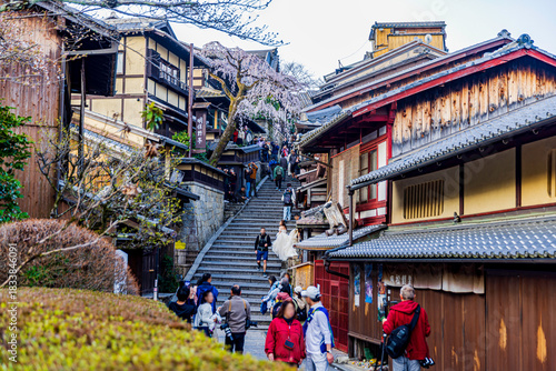 Spring in Kyoto: Charming Old Streets