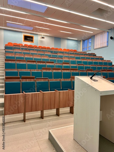 a classroom with empty seats
