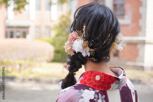 Wallpaper Mural 袴・後姿 Torontodigital.ca