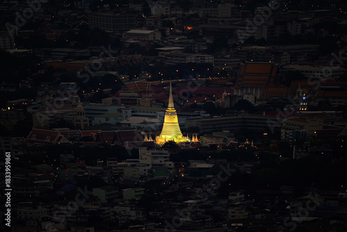 pagoda in bangkok