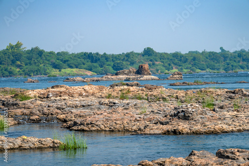 Sahastradhara Waterfall is a waterfall In Narmada river located in Maheshwar, Madhya Pradesh, India