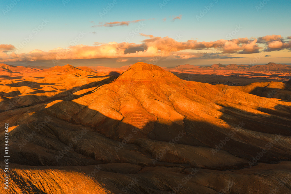 Fototapeta premium The Jandía Natural Park and Montaña Cardón Natural Monument in Fuerteventura, Canary Islands, Spain