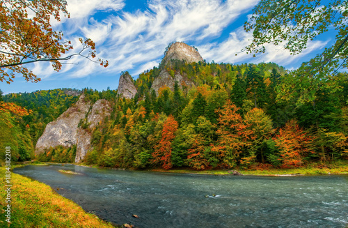 Fotografía Stunning view of Dunajec river gorge in Pieniny National Park