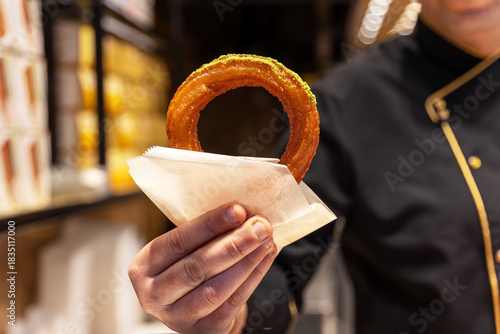 Wallpaper Mural "Sweet Ring" (Halka tatlısı) is one of the most famous Turkish desserts. A ring-shaped dough is fried in hot oil until golden brown, then generously drizzled with syrup. Torontodigital.ca