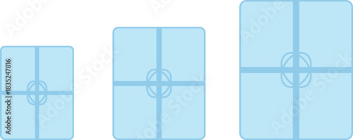 Set of Gift Boxes – Light Blue Present Icons (S/M/L Sizes)ライトブルーのギフトボックス3サイズセット（S/M/L）イラスト