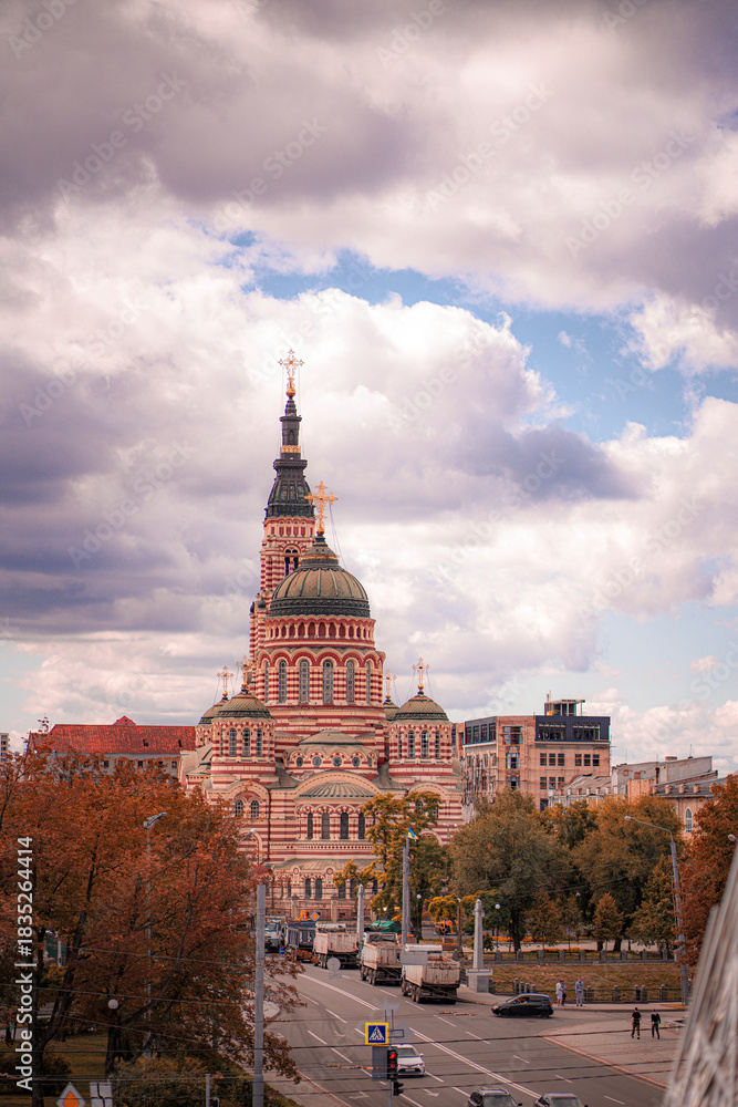 Fototapeta premium Annunciation Cathedral in Kharkiv, Ukraine