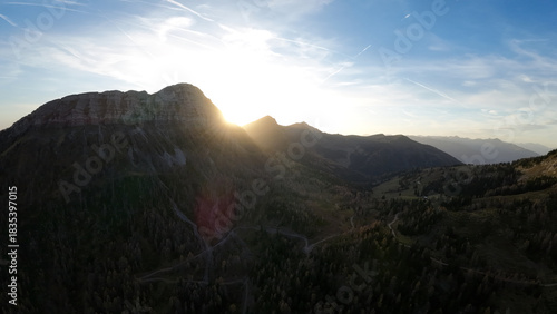 Foto sunset in the mountains