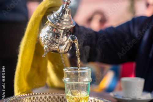 thé a la menthe a la marocaine 
