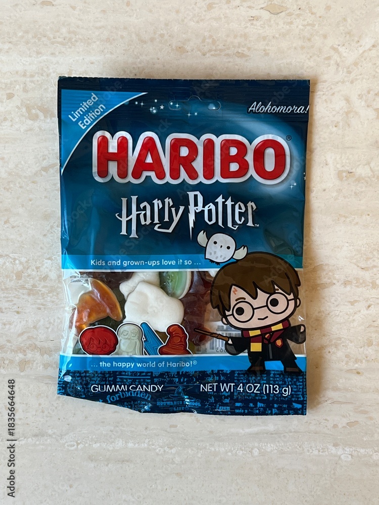 Obraz premium La Quinta, CA, USA December 4, 2025 Haribo Harry Potter