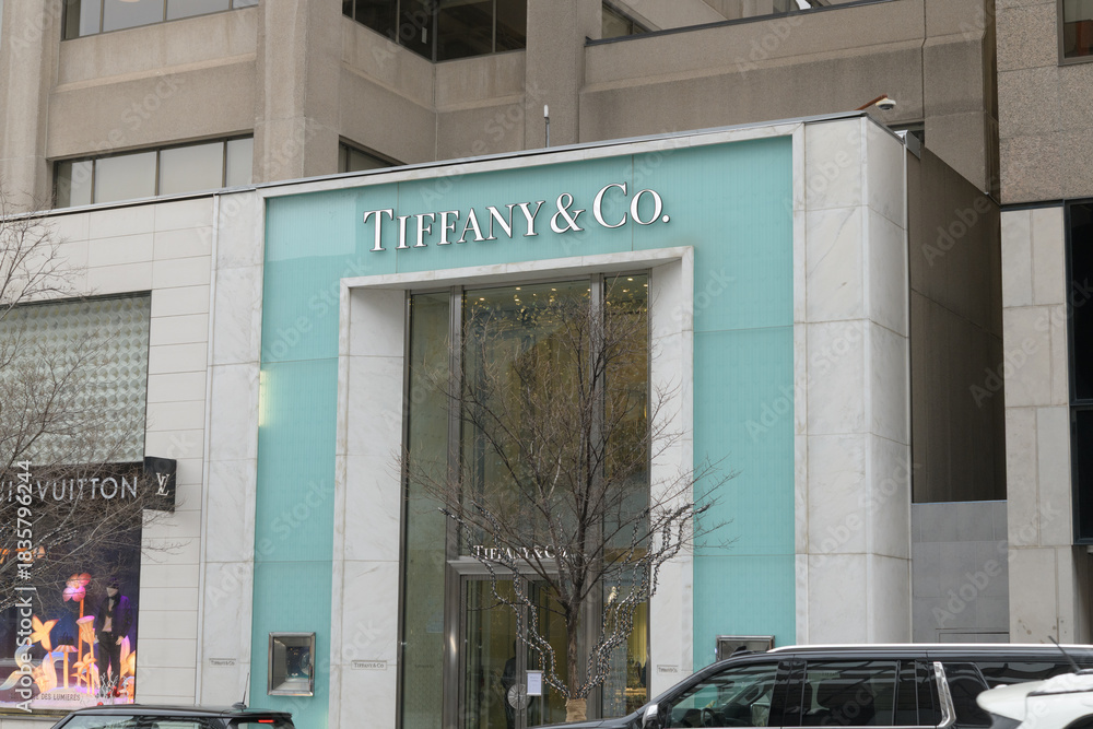 Naklejka premium exterior of Tiffany & Co, a jewelry store, located at 150 Bloor St W, inside 89 Avenue Yorkville, Toronto