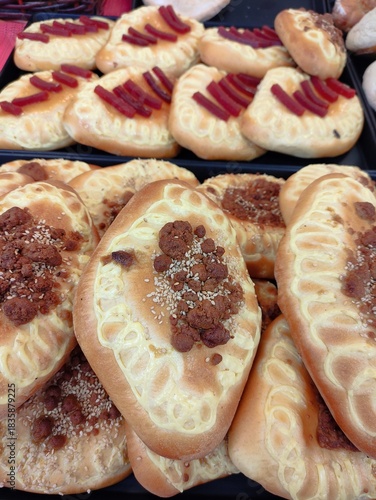 The aroma of freshly baked and traditional sweet breads. El aroma de los panes dulces recién horneados y tradicionales.