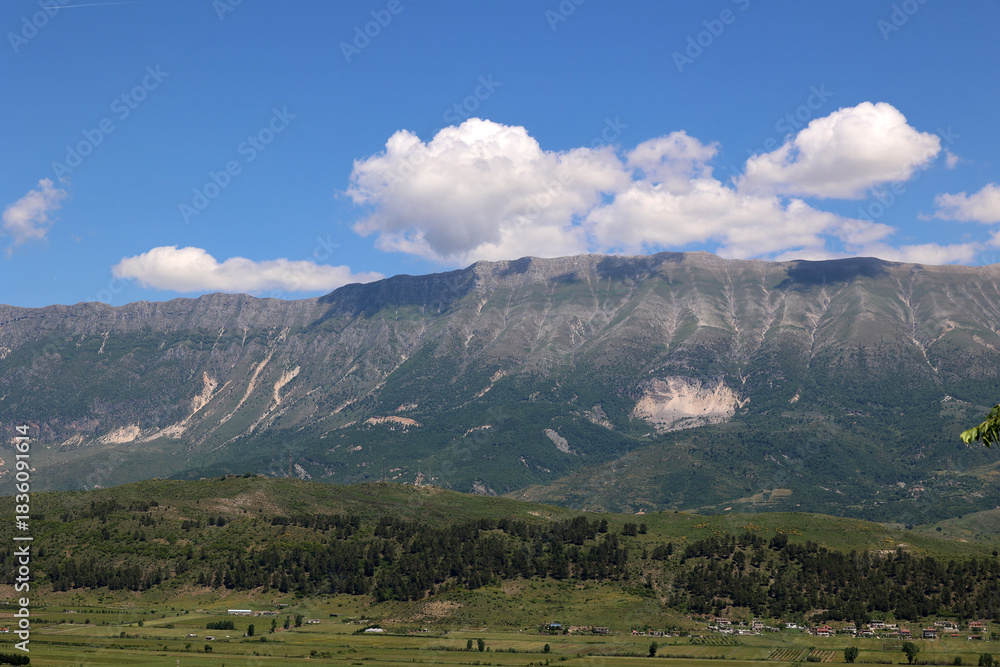 Obraz premium Mountains landscape near Gjirokastra, Albania
