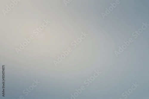 柔らかなグレートーンのグラデーション背景