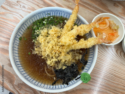 Cold soba topped with shrimp tempura