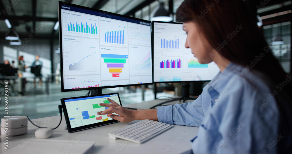 Fototapeta premium Analyzing Data On Busy Schedule, Meeting Online