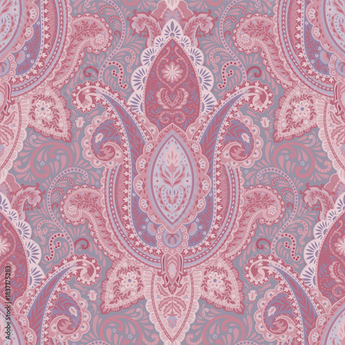Extravagant Pink Paisley Baroque Design