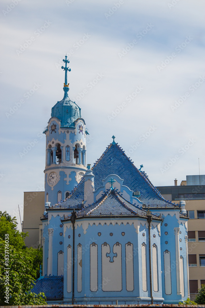 Obraz premium The Church of St. Elizabeth, commonly known as Blue Church, is a Catholic church located in Bratislava