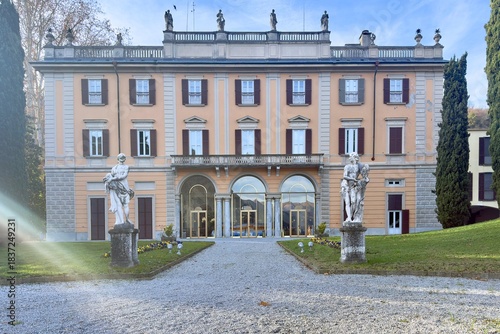 Fotografía villa gallia di como italia