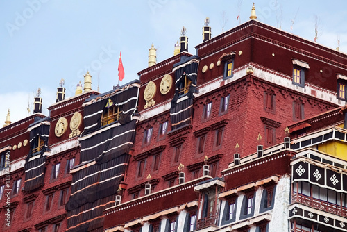 The Potala Palace in Lhasa,Tibet, Cina. It was formerly the winter palace of Dalai Lamas