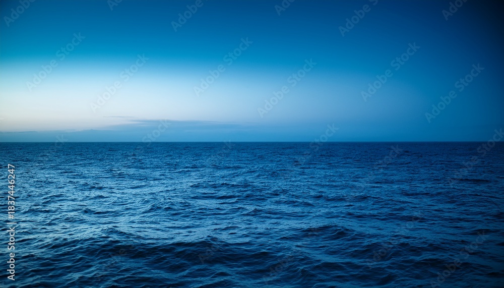 Fototapeta premium Subtle Blue Gradient Dark To Light Smooth Texture Texture Sea Ocean