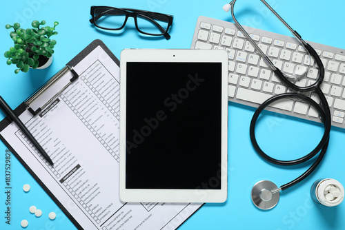 Blank tablet computer with ...