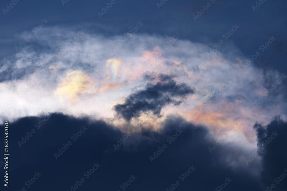 Obraz premium Beautiful rainbow sky before the storm