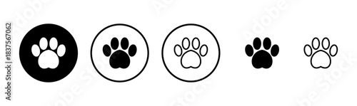 Paw icon logo design. paw print sign and symbol. dog or cat paw
