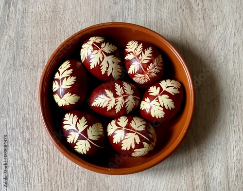 Принти на полотні easter eggs painted with onion