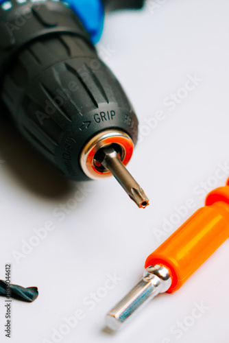 Tools and accessories for drilling and assembly work in a workshop or home setting