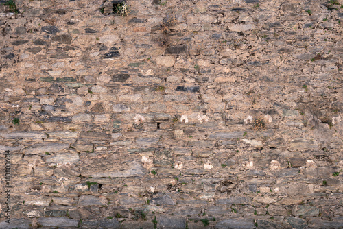 Wallpaper Mural Alte historische Stadtmauer aus Sandstein
 Torontodigital.ca