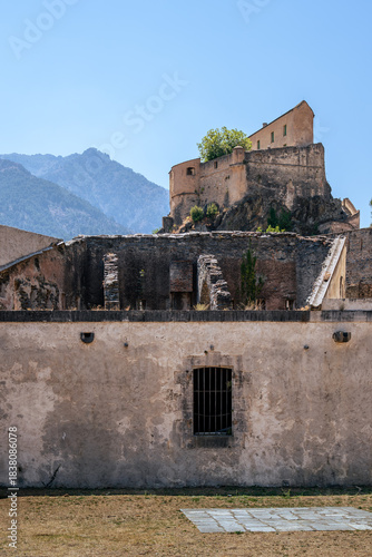 Wallpaper Mural Kloster und Ruine bei Corte Torontodigital.ca