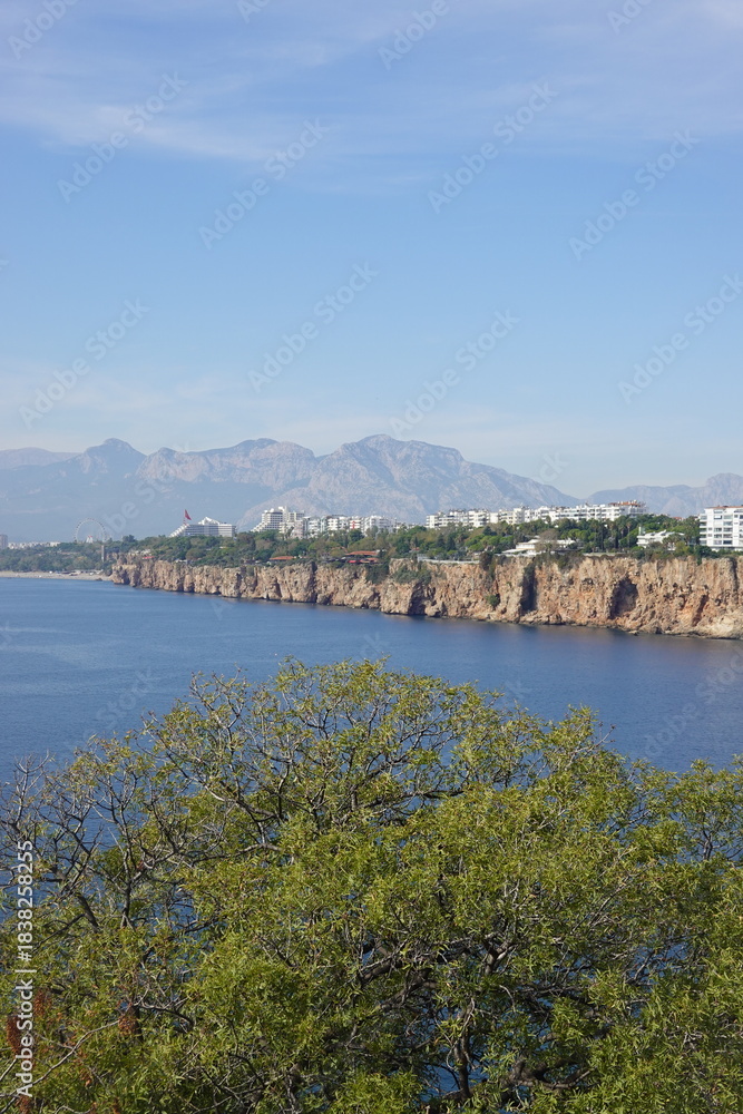 Fototapeta premium A cliff seaside in the center of Antalya, Turkey