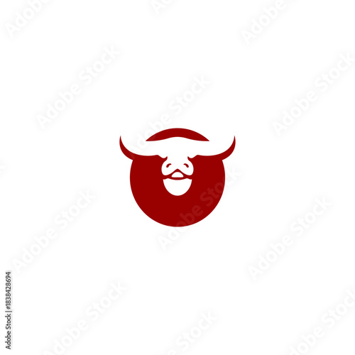 Aggressive Bull Head Letter O...