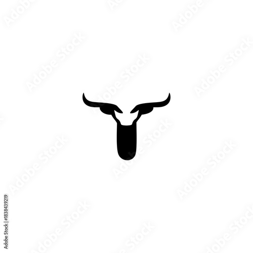 Minimalist Bull Head Shape Le...