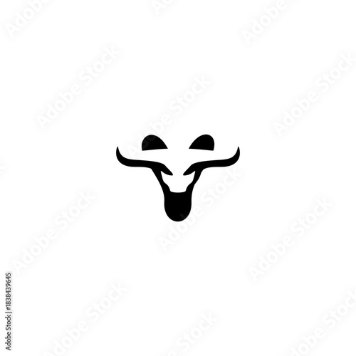 Minimalist Bull Head Shape Le...