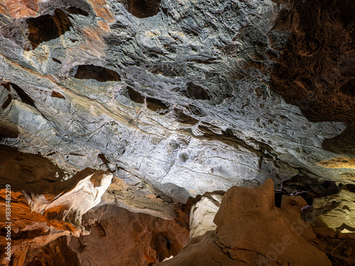 Höhle
